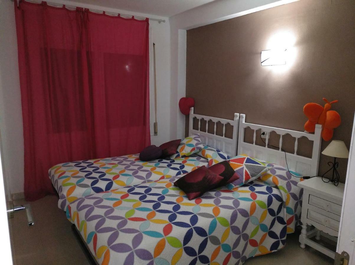 Apartamento Primera Linea De Mar Hospitalet De L'Infant Exterior foto