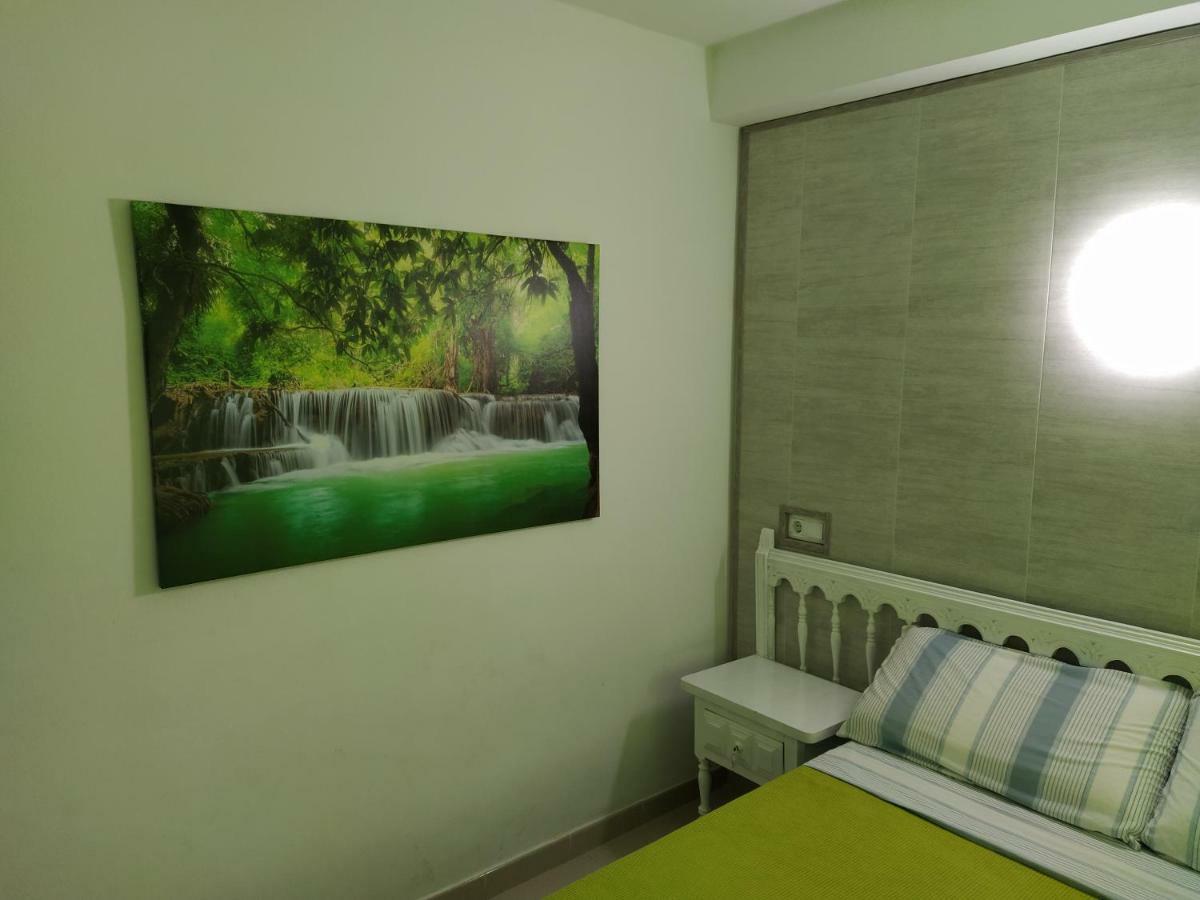 Apartamento Primera Linea De Mar Hospitalet De L'Infant Exterior foto